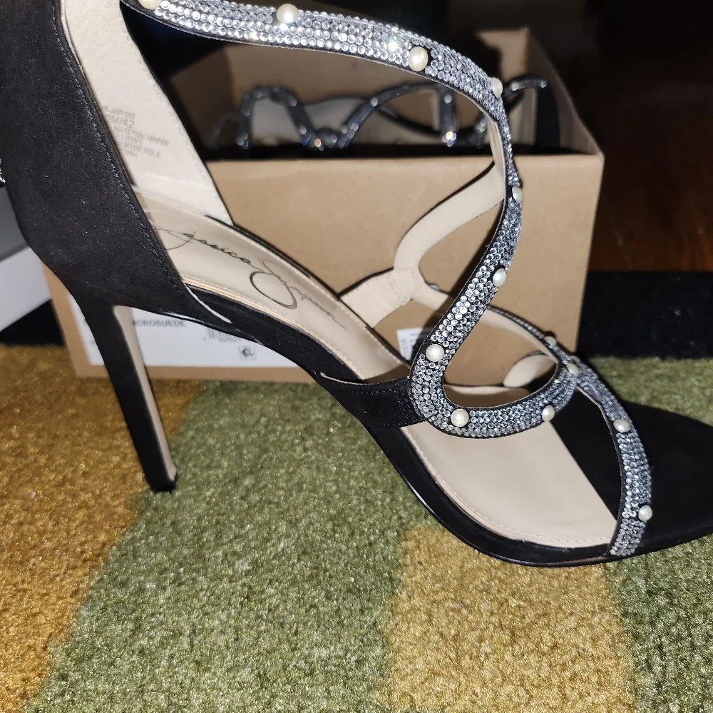 JS_JANYA2 - Picture 4 of 5